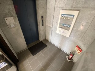 フェリス本町通りの物件外観写真